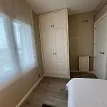 Ferienhaus Casa Fantastica En Zona Tranquila Un Todos Nuestra Casa Es Perfecta Tanto Familias Y Amigos Que Buscan Descanso, Ciclistas Que Desean Explorar La Zona Ciclistas Ofrecemos Un Espacio Seguro Guardar Bicicle Gerona