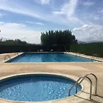 Ferienhaus Casa Fantastica En Zona Tranquila Un Todos Nuestra Casa Es Perfecta Tanto Familias Y Amigos Que Buscan Descanso, Ciclistas Que Desean Explorar La Zona Ciclistas Ofrecemos Un Espacio Seguro Guardar Bicicle *