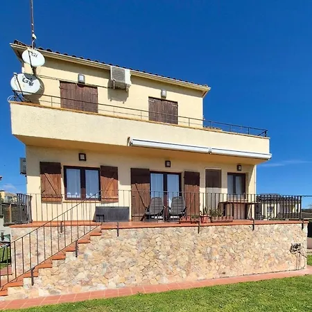 Casa Fantastica En Zona Tranquila Un Todos Nuestra Casa Es Perfecta Tanto Familias Y Amigos Que Buscan Descanso, Ciclistas Que Desean Explorar La Zona Ciclistas Ofrecemos Un Espacio Seguro Guardar Bicicle Ferienhaus