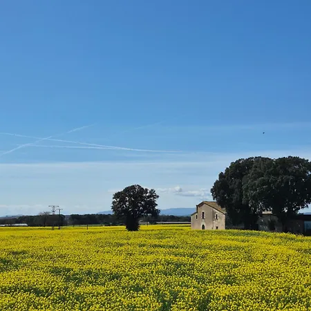 Casa Fantastica En Zona Tranquila Un Todos Nuestra Casa Es Perfecta Tanto Familias Y Amigos Que Buscan Descanso, Ciclistas Que Desean Explorar La Zona Ciclistas Ofrecemos Un Espacio Seguro Guardar Bicicle Дом отдыха *